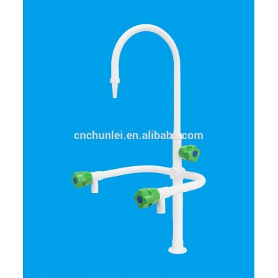 Three Way Laboratory Water Tap/Faucet with PP handle and Bubble